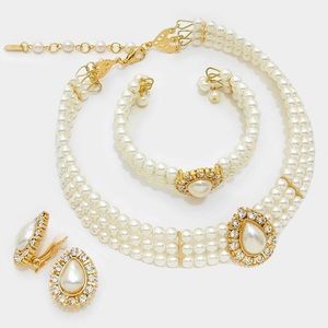 3-piece Pearl Chocker Set